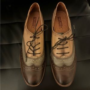 Pikolinos Oxford shoes, women’s size 41/10